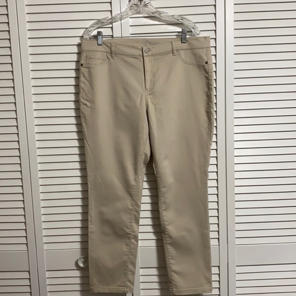 New York & company Soho Ankle legging!!